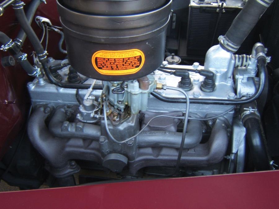  Chrysler Town & Country Sedan 1948 года  (фото 3 из 54)